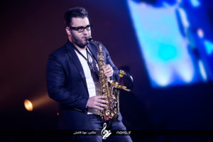 Farzad Farzin concert - 17 Bahman 95 42